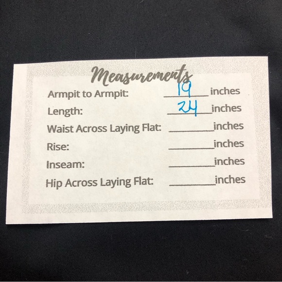 ColdWater Creek Women’s Blouse Classic Black Fitted Shirt Tail Hem French Cuff - Picture 8 of 8